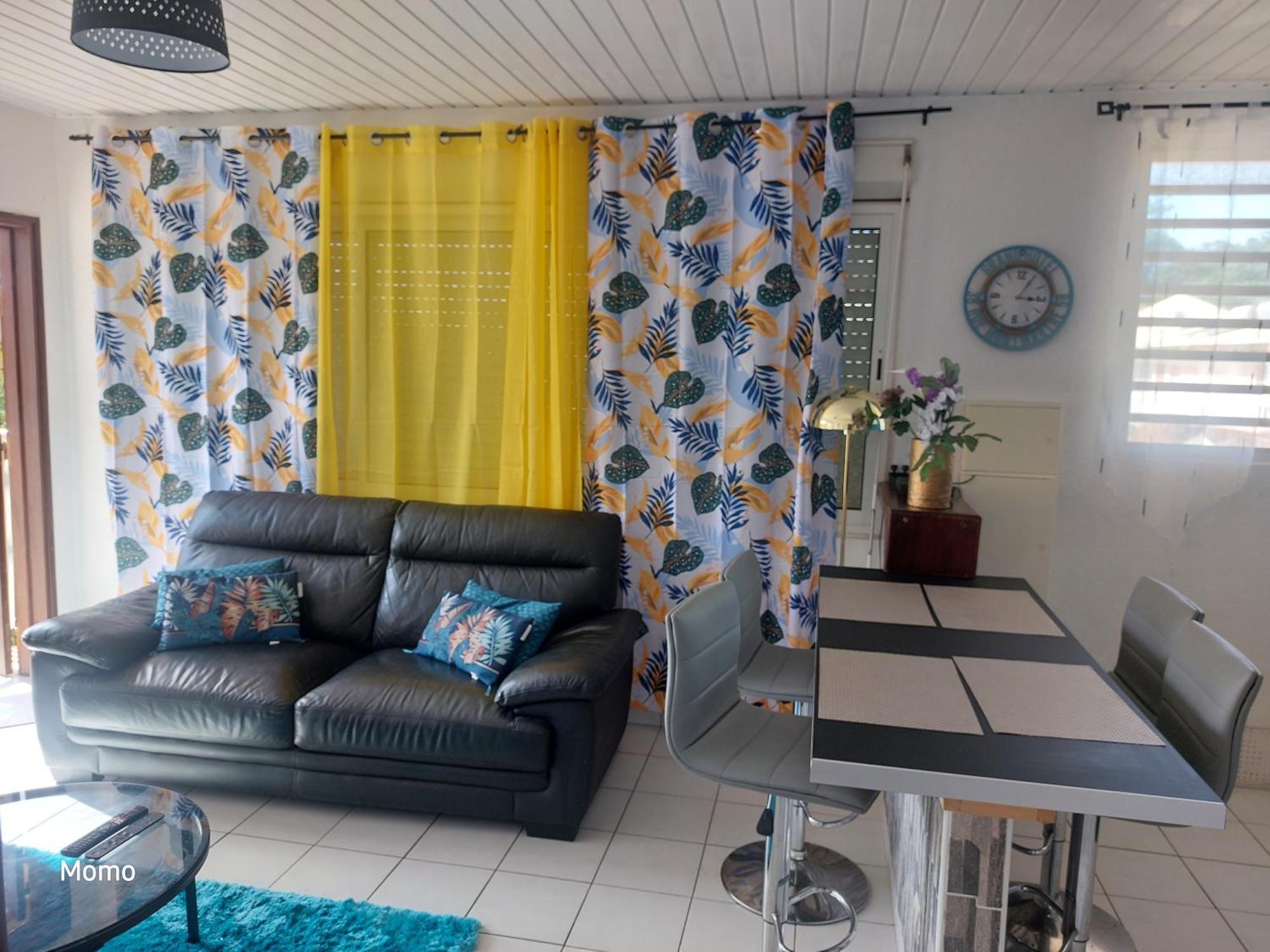 Turquoise Apartment Cayenne Luaran gambar